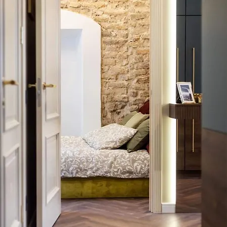 Apartment Charming Apt In Old Town By Reside Baltic