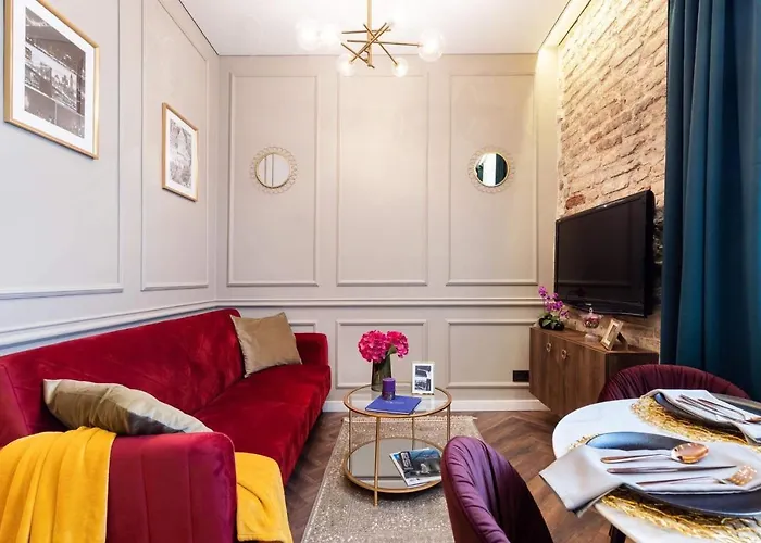 Charming Apt In Old Town By Reside Baltic Vilnius